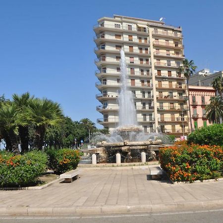 Suite Al Ponte Таранто Екстериор снимка