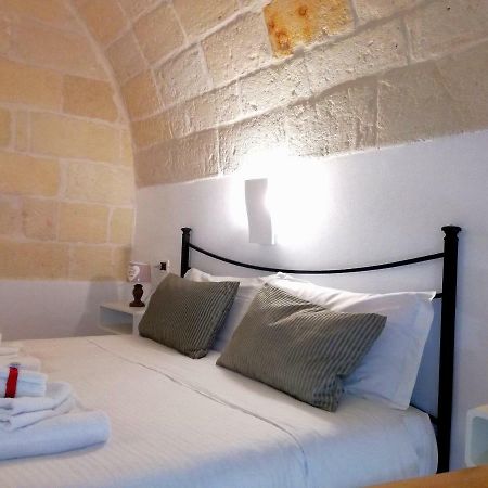 Suite Al Ponte Таранто Екстериор снимка