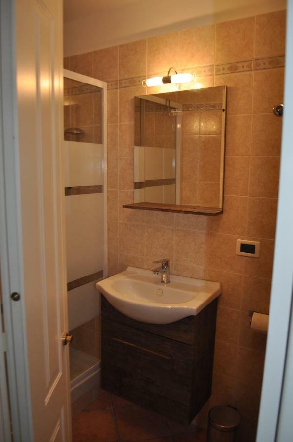 Suite Al Ponte Таранто Екстериор снимка