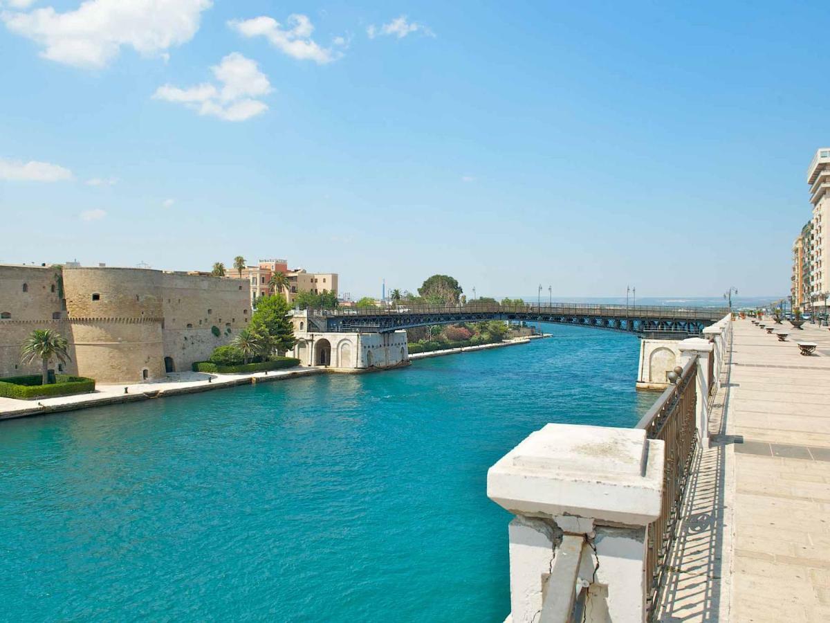Suite Al Ponte Таранто Екстериор снимка